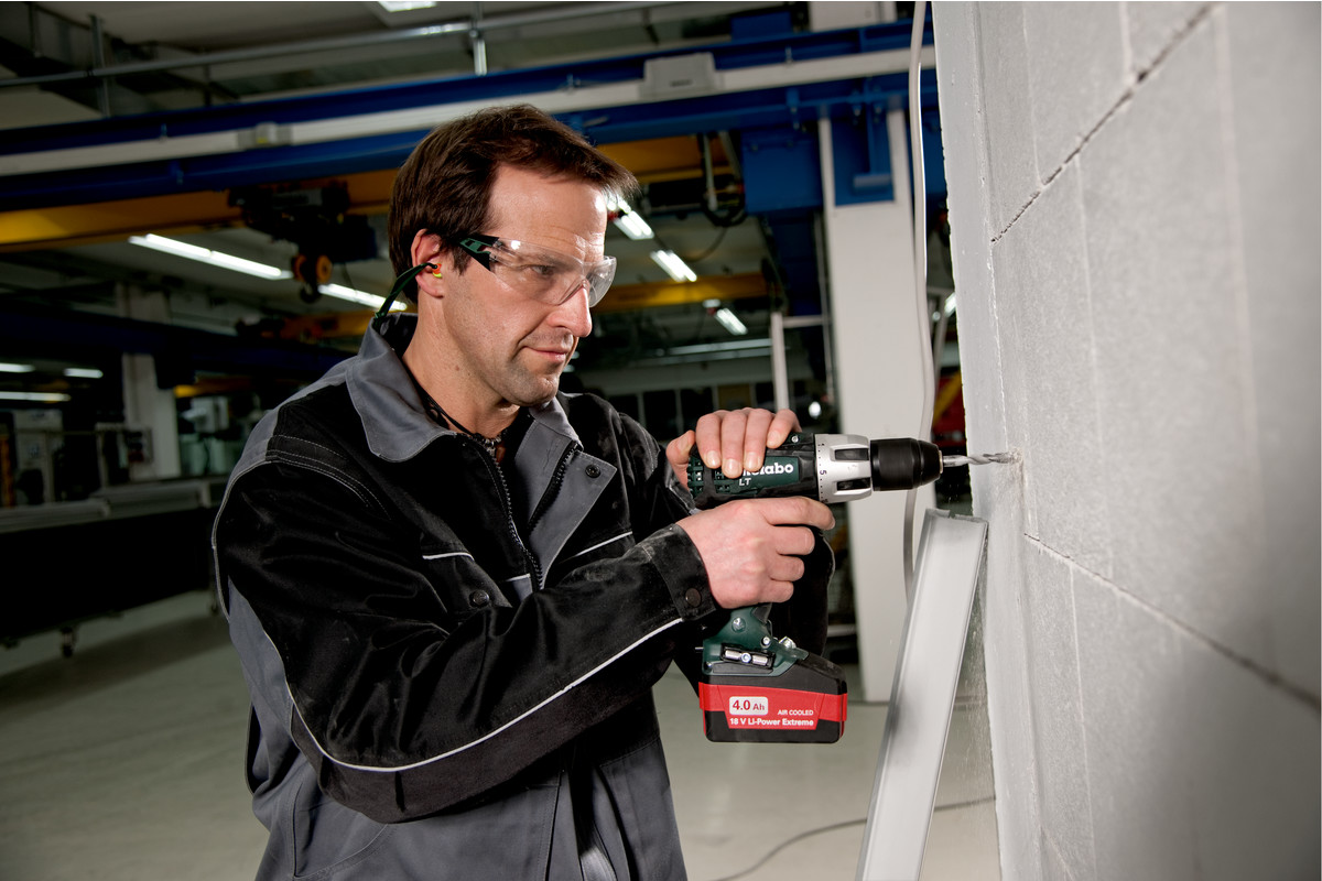 Metabo Akku-Schlagbohrmaschine SB 18 LT
