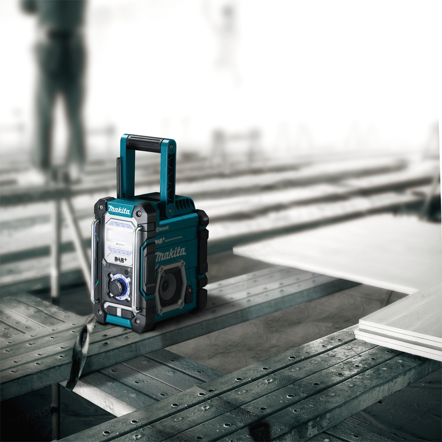 Makita Akku-Baustellenradio DMR112, mit Netzteil, ohne Akku und Ladegerät Makita Akku-Baustellenradio DMR112, mit Netzteil, ohne Akku und Ladegerät